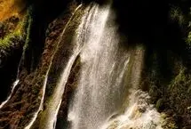 تصاویر؛  زیبایی چشم‌نواز آبشار بیشه