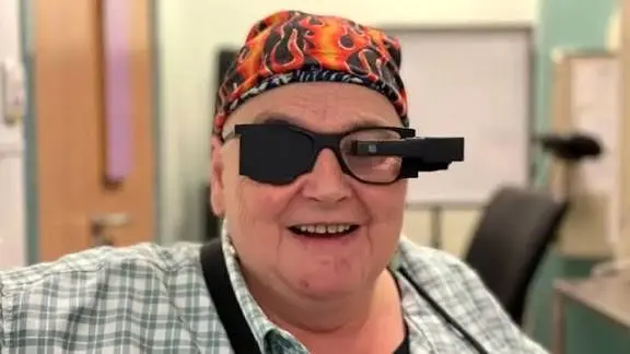 دیدن پس از ۳۰ سال نابینایی