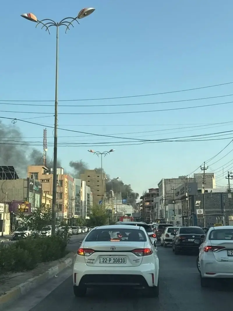 تصویری از برخاستن ستون دود در اربیل عراق