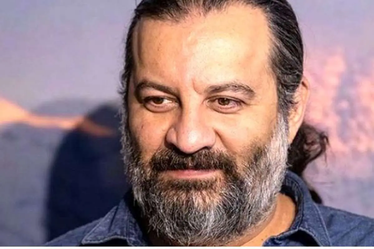نگاه متفاوت مهراب قاسمخانی به ممنوعالخروجیاش
