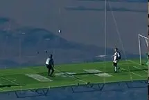 اولین مسابقه فوتبال زیر بالن و در ارتفاع ۱۸۰۰ متری!