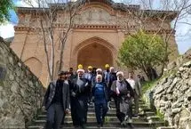 نمایندگان مجلس به کاخ سعدآباد رفتند