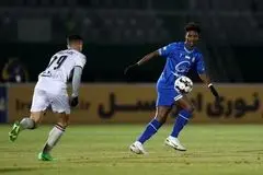 هافبک استقلال فعلا در دسترس ساپینتو است

