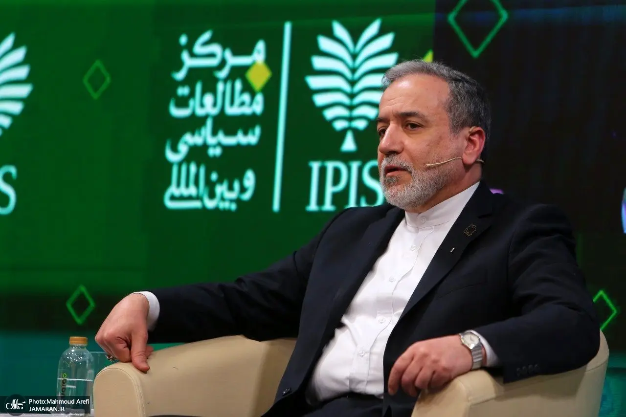 عراقچی: حمله آمریکا و اسرائیل به دانشگاه‌ها از سر استیصال است