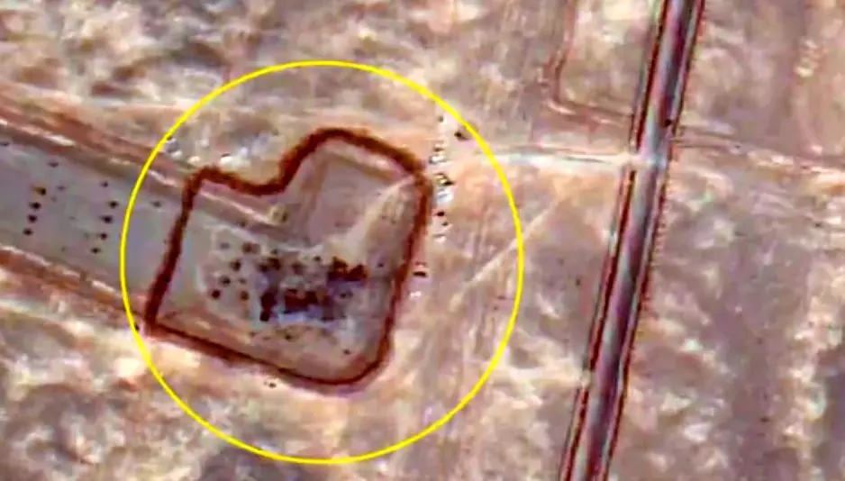 اولین تصاویر ماهواره‌ای از هواپیماهای منهدم شده آمریکایی در شهرضا