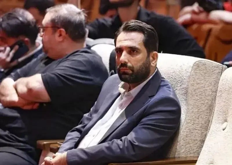 تصویر؛ واکنش پرسپولیس به خبر جام گرفتنِ استقلال!