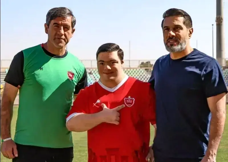 کودک سندروم‌دان مهمان تمرین پرسپولیسی‌ها