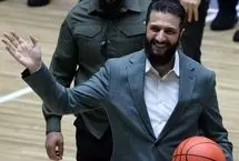 بسکتبال بازی کردن احمد شرع در افتتاحیه یک ورزشگاه