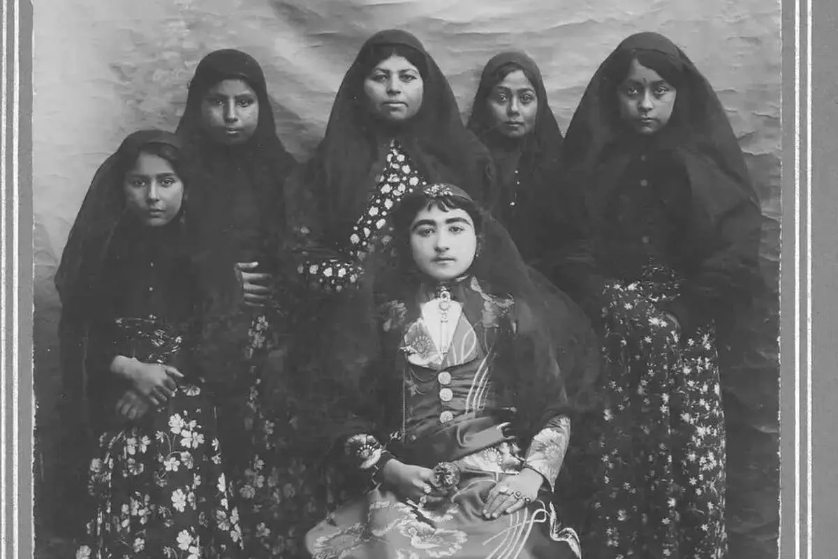 عکس‌هایی از مراسم عروسی اخترالدوله، دختر ناصرالدین‌شاه با ملیجک