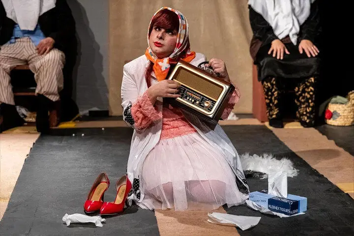 «البته واضح و مبرهن است که ...»؛ نمایشی با اجرای بازیگرانی نابینا