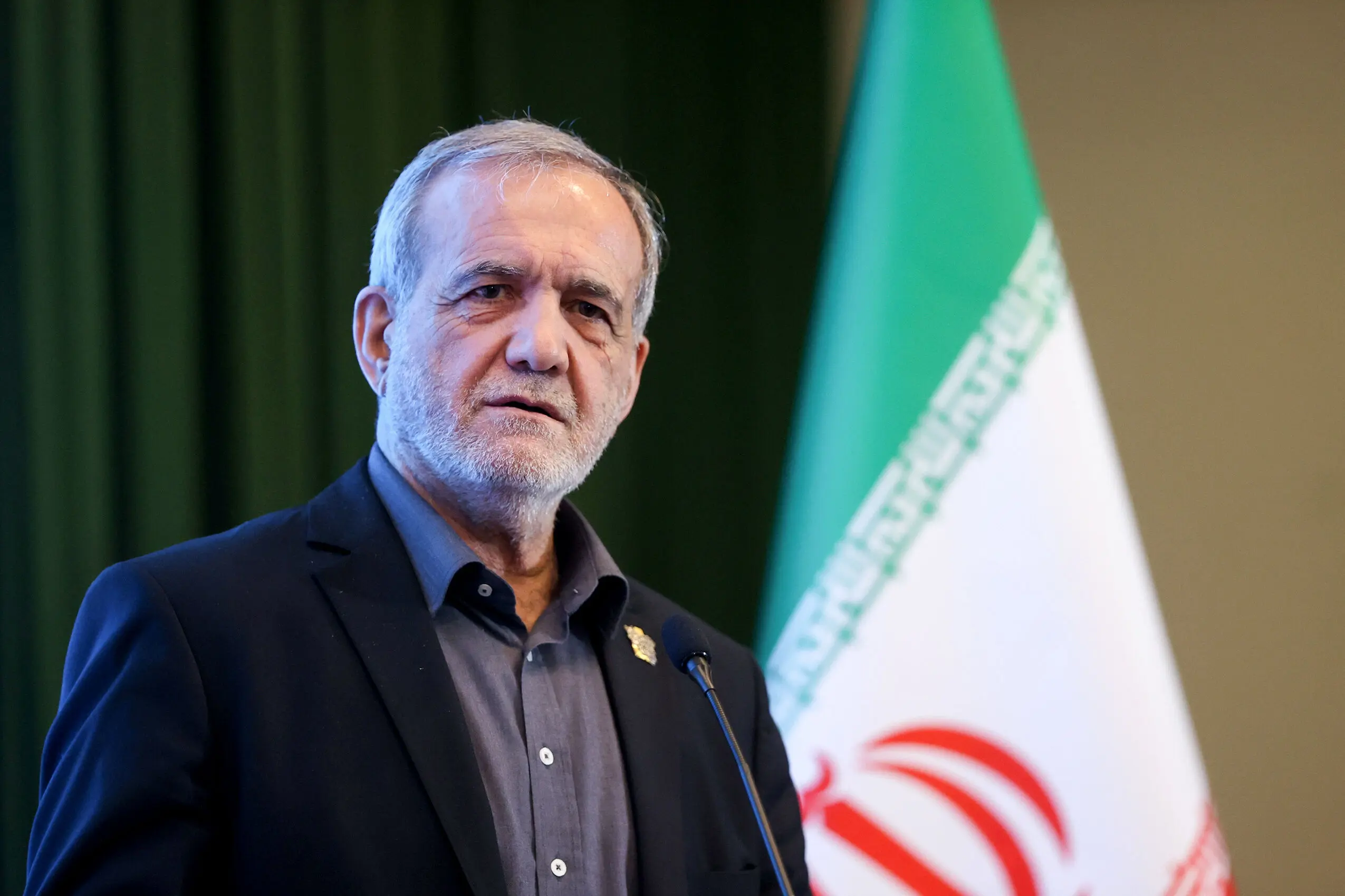 پزشکیان: در مقابله با متجاوزان تردید نداریم