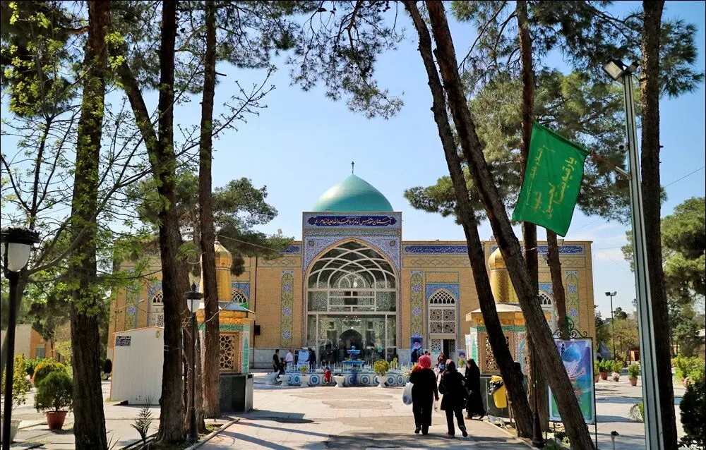 حفاری دوباره در امام‌زاده عبدالله شهر ری / آیا در امام‌زاده‌ها گنج وجود دارد؟