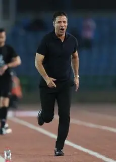 سرمربی پرسپولیس در پوست «یوسین بولت»! 
