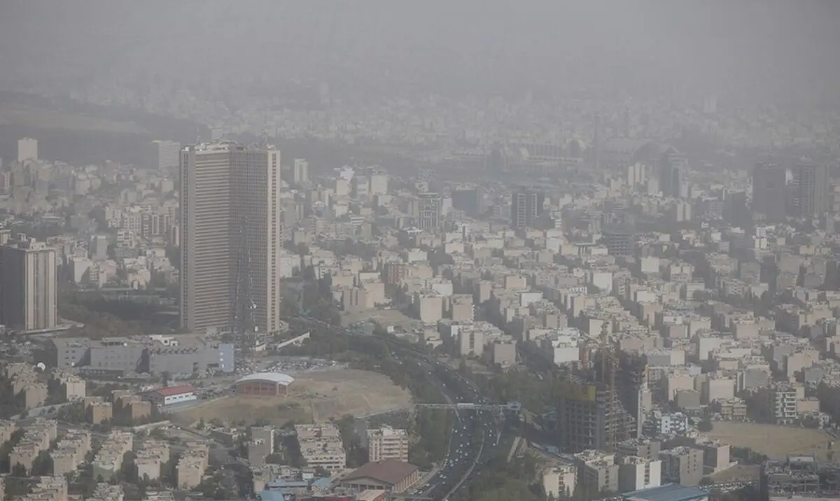 وزش باد شدید در تهران/کاهش نسبی دمای پایتخت در روز یکشنبه