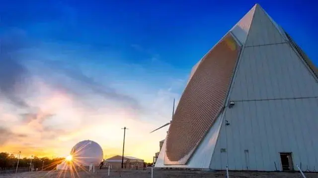 روایت تصاویر ماهواره‌ای از حمله سپاه به رادار هشدار زودهنگام آمریکا در قطر