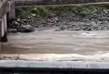 ببینید؛  سیلاب در چین یک روستا را با خود برد