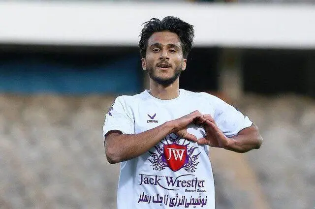 چرا هنوز قرارداد پدیده لیگ با پرسپولیس نهایی نشده؟

