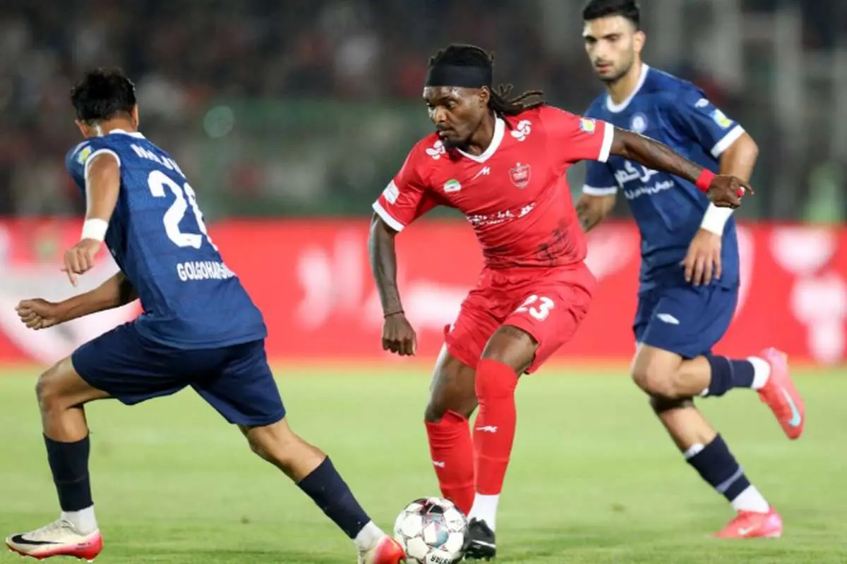 عصبانیت مدیر پرسپولیس از بیفوما