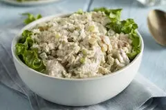 طرز تهیه سالاد مرغ و گردو ارمنی 

