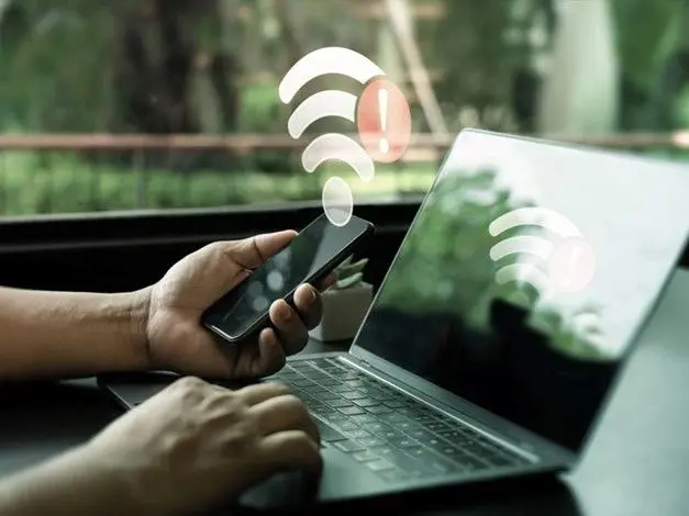 چطور حتی با اینترنت محدود، بلیط و خدمات گردشگری را بدون وقفه تهیه کنیم؟