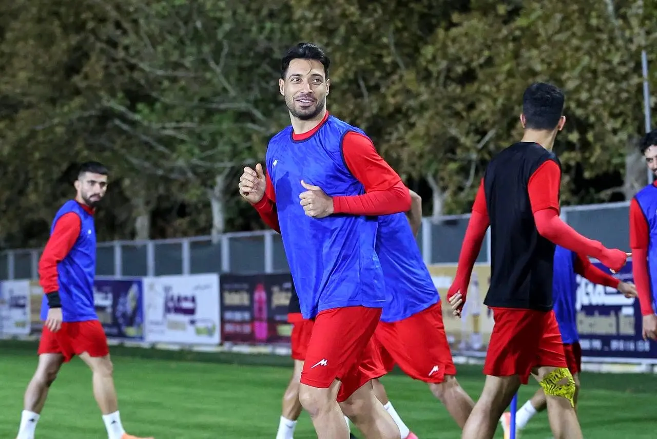 روحیه بالای کاپیتان تراکتور در تمرین تیم‌ملی
