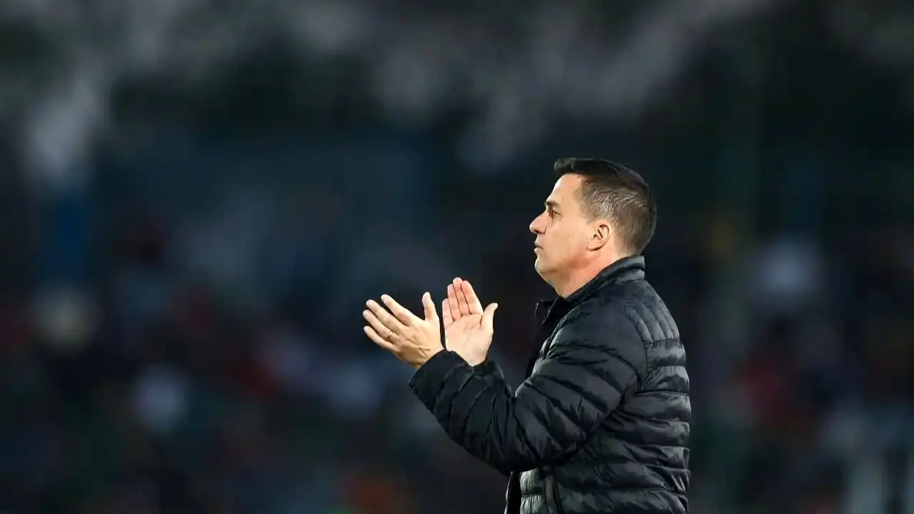 درس اوسمار به وحید هاشمیان؛ «به فلسفه پرسپولیس احترام بگذار»

