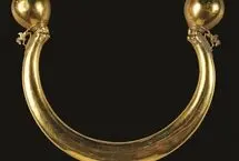 سرقت گردنبند ۲۵۰۰ساله در روز روشن