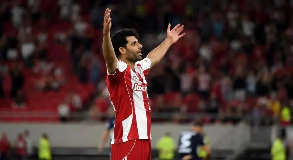 مهدی طارمی لیگ یونان را به هم ریخت؛ پنالتی جنجالی تایید شد!