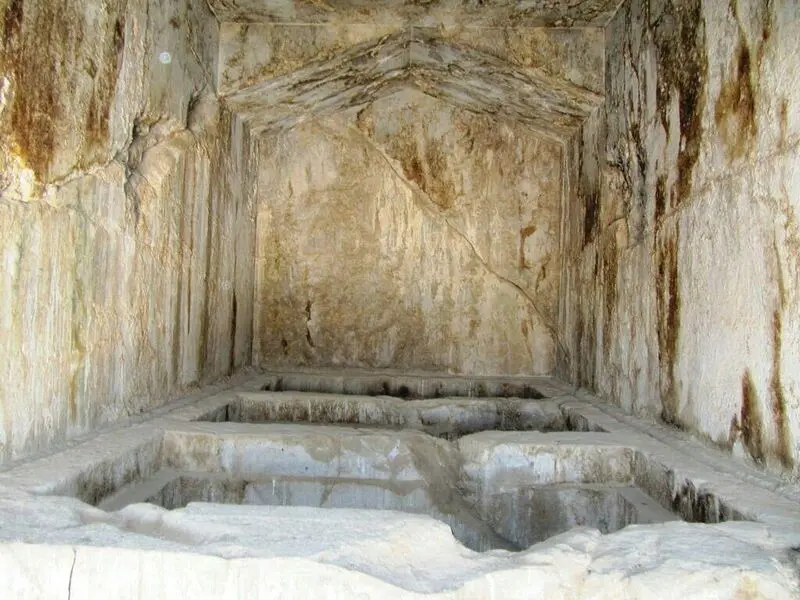 مقبره داریوش