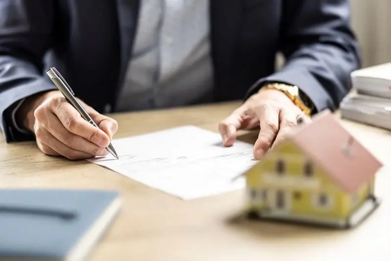 شرط فسخ معاملات ملکی چیست؟