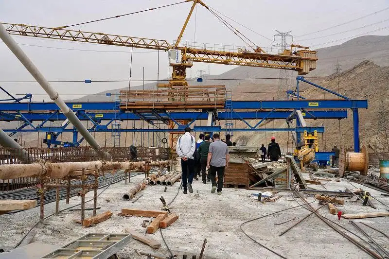 پل بیلقان به زودی گره ترافیک کرج را باز می کند