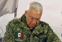 بغض وزیر دفاع مکزیک پس از وقوع جنگ داخلی