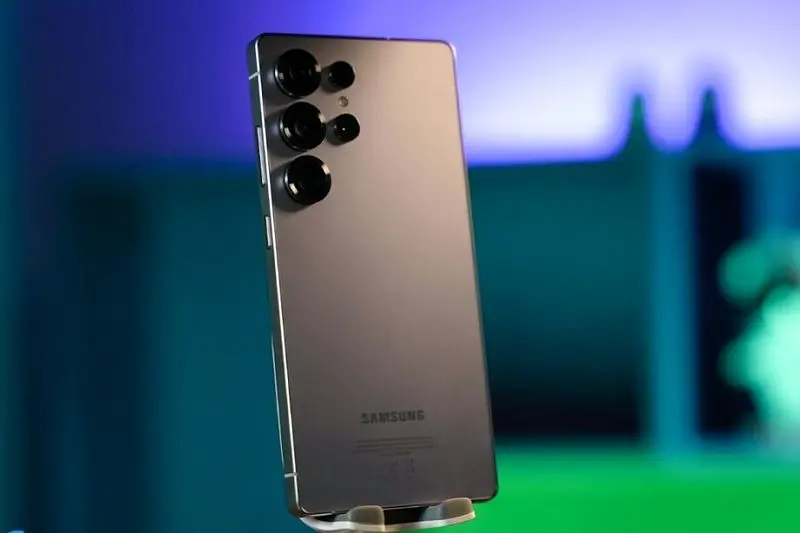 قیمت گوشی سامسونگ، شیائومی و آیفون امروز پنجشنبه 1 آبان 1404/ گلکسی S25 اولترا چند؟