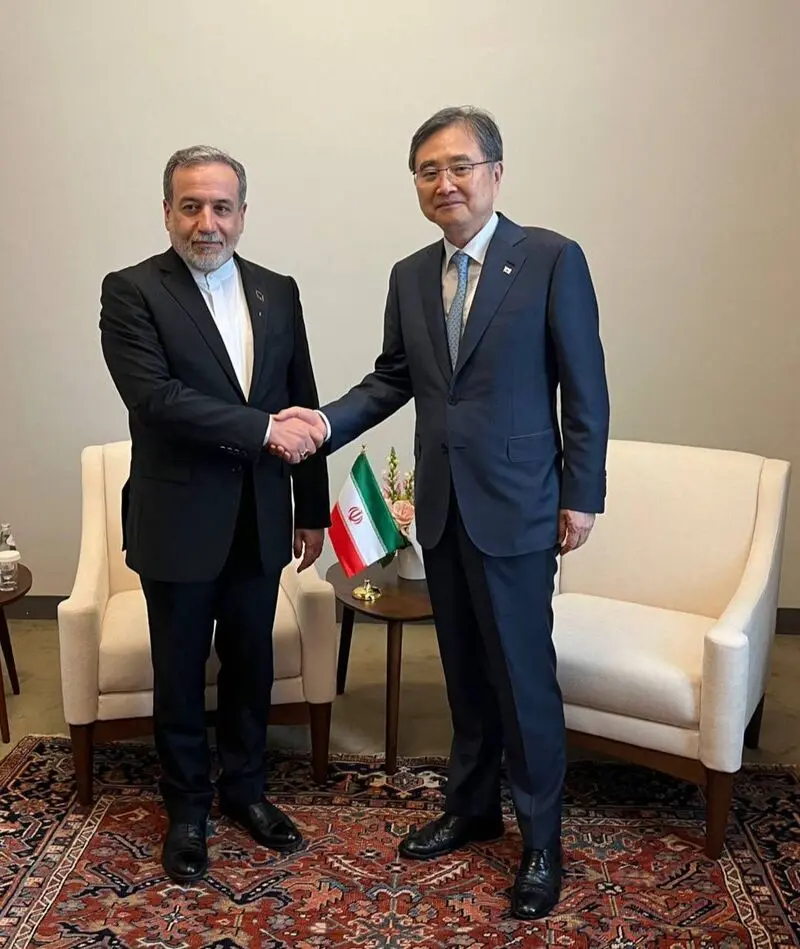 عراقچی و چوهیون دیدار