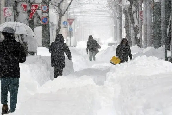 بارش برف بی‌سابقه در چندین منطقه ژاپن 

