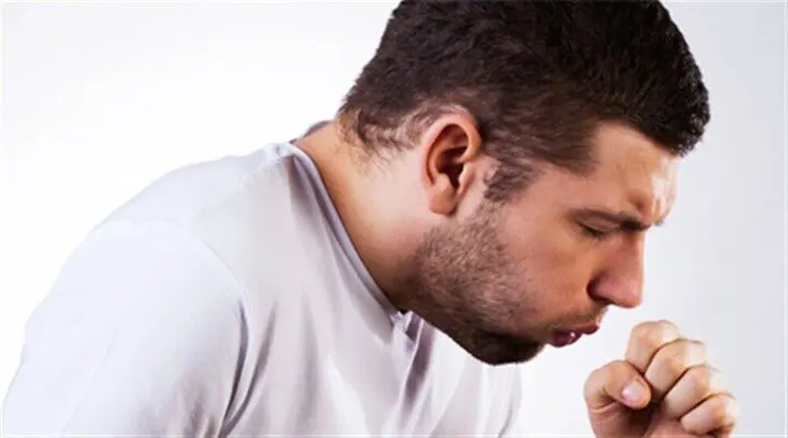 هشدار؛ به این نوع سرفه‌ها بی‌توجه نباشید!