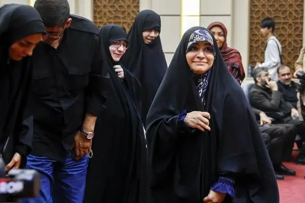 عکس؛ حسین شریعتمداری و سحر امامی در یک قاب