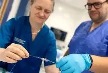 روباتی که از آن‌سوی اقیانوس مغز انسان را جراحی کرد!