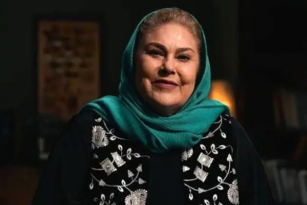 بغض مهرانه مهین ترابی برای ایران