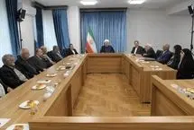 تیتر عجیب روزنامه منتقد دولت/ حسن روحانی و یارانش گروهک تخریب هستند 