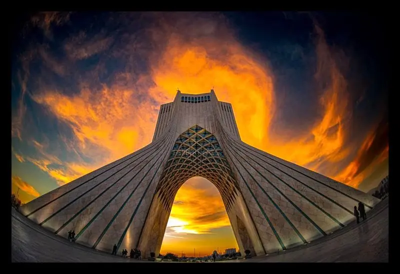 برج آزادی