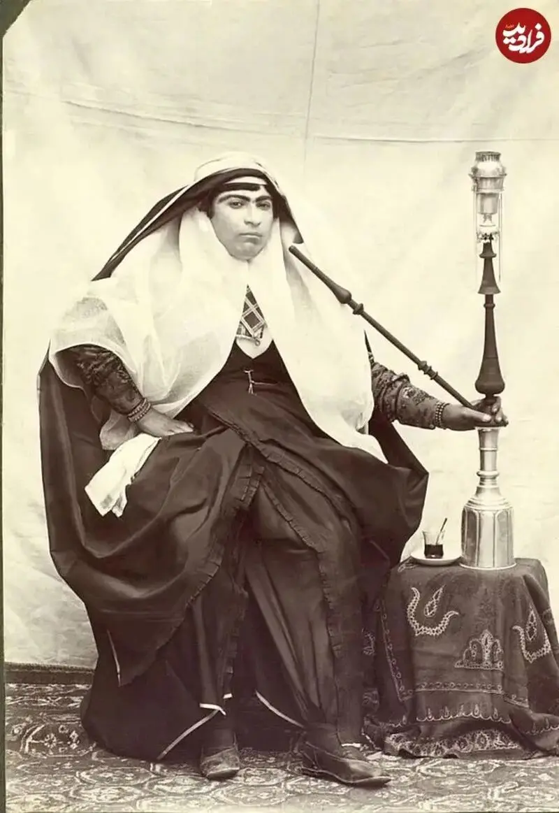 زن قاجاری