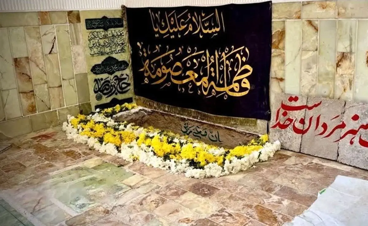 لحظاتی از آماده سازی مزار شهید سپهبد سید عبدالرحیم موسوی