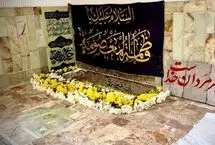 لحظاتی از آماده سازی مزار شهید سپهبد سید عبدالرحیم موسوی