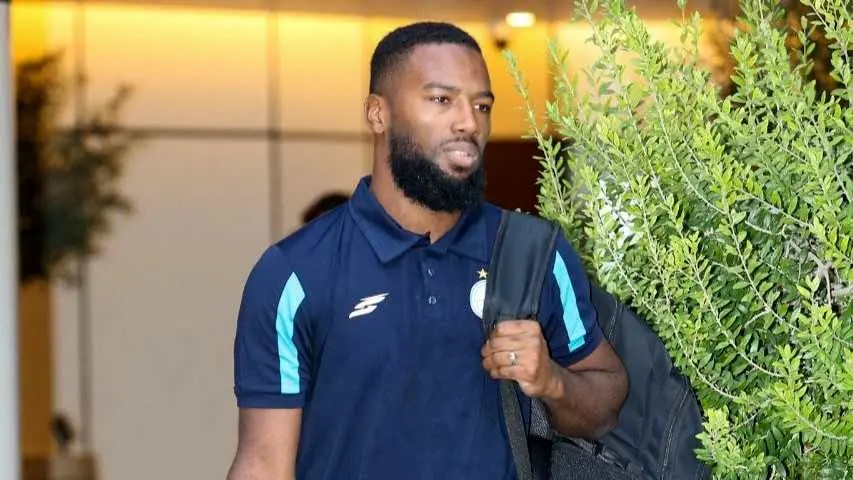 پشت‌پرده مجوز بازی نازون برای استقلال؛ ایفمارک کوتاه آمد​