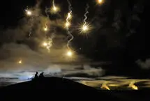 فلر چیست؟/ راز جرقه‌های جنگی مرموز در آسمان