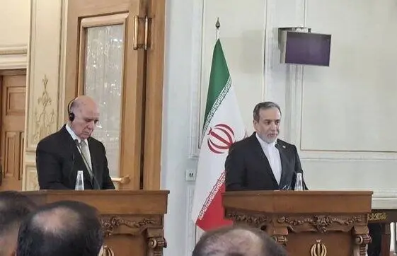 عراقچی: تخلیه عین‌الاسد نشانه‌ای از تقویت ثبات در عراق است