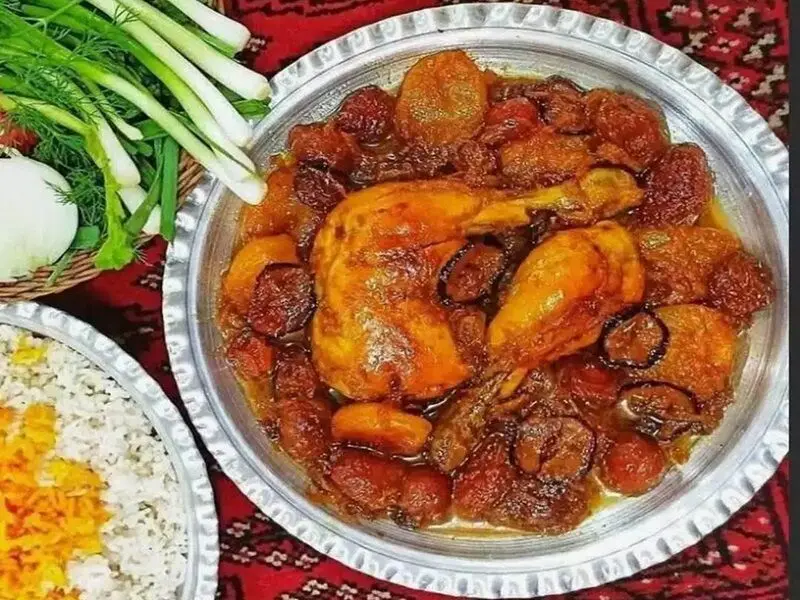 خوشمزه‌ترین مرغ آلویی را با این روش درست کنید! 

