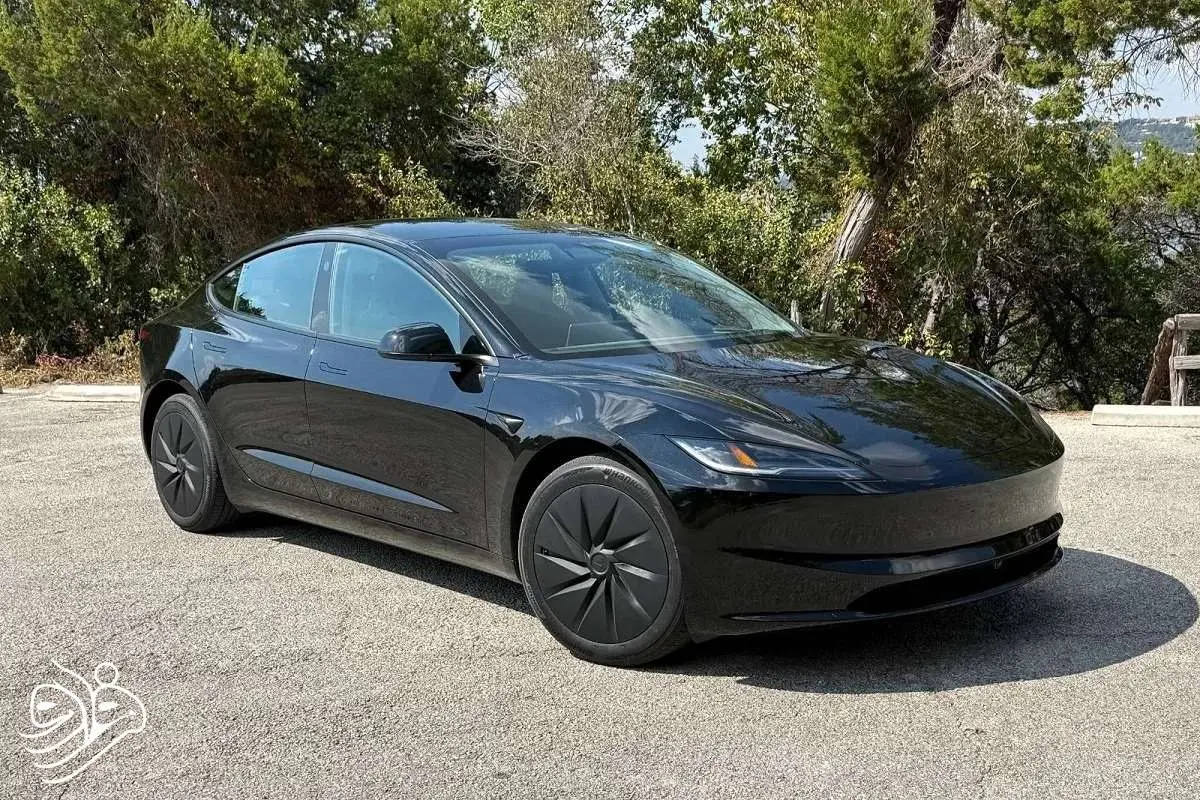 تسلا مدل ۳ استاندارد ۲۰۲۶ با قیمت ارزان‌تر و امکانات کمتر معرفی شد