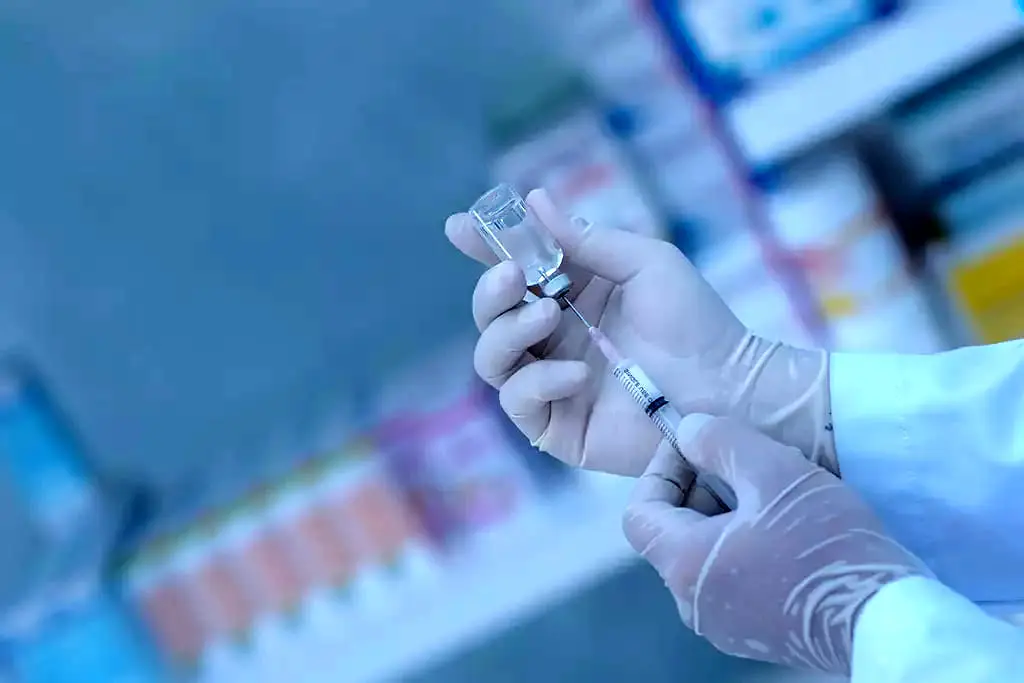 آیا واکسن آنفلوآنزای ایرانی عوارض دارد؟ 